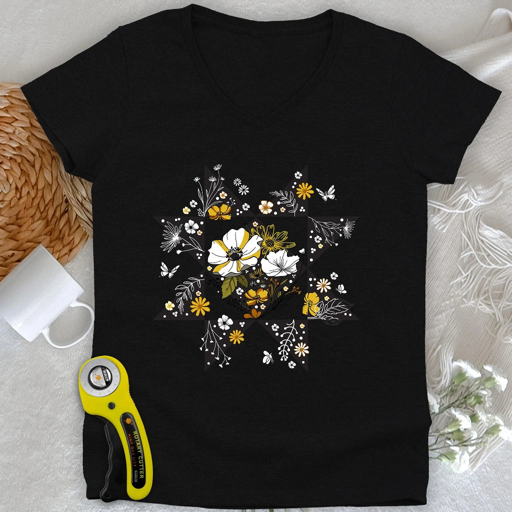 Nature Block Lady V-neck