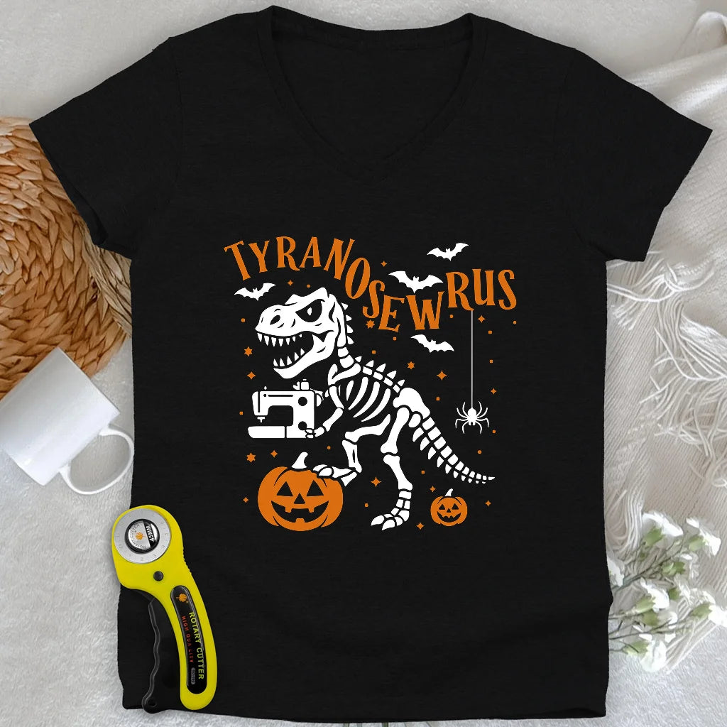 Tyranosewrus Lady V-neck
