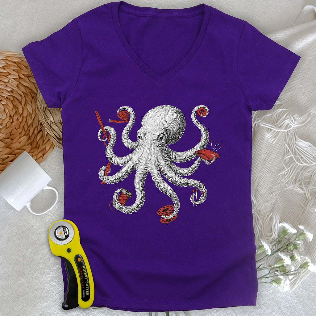 Thread Kraken Lady V-neck