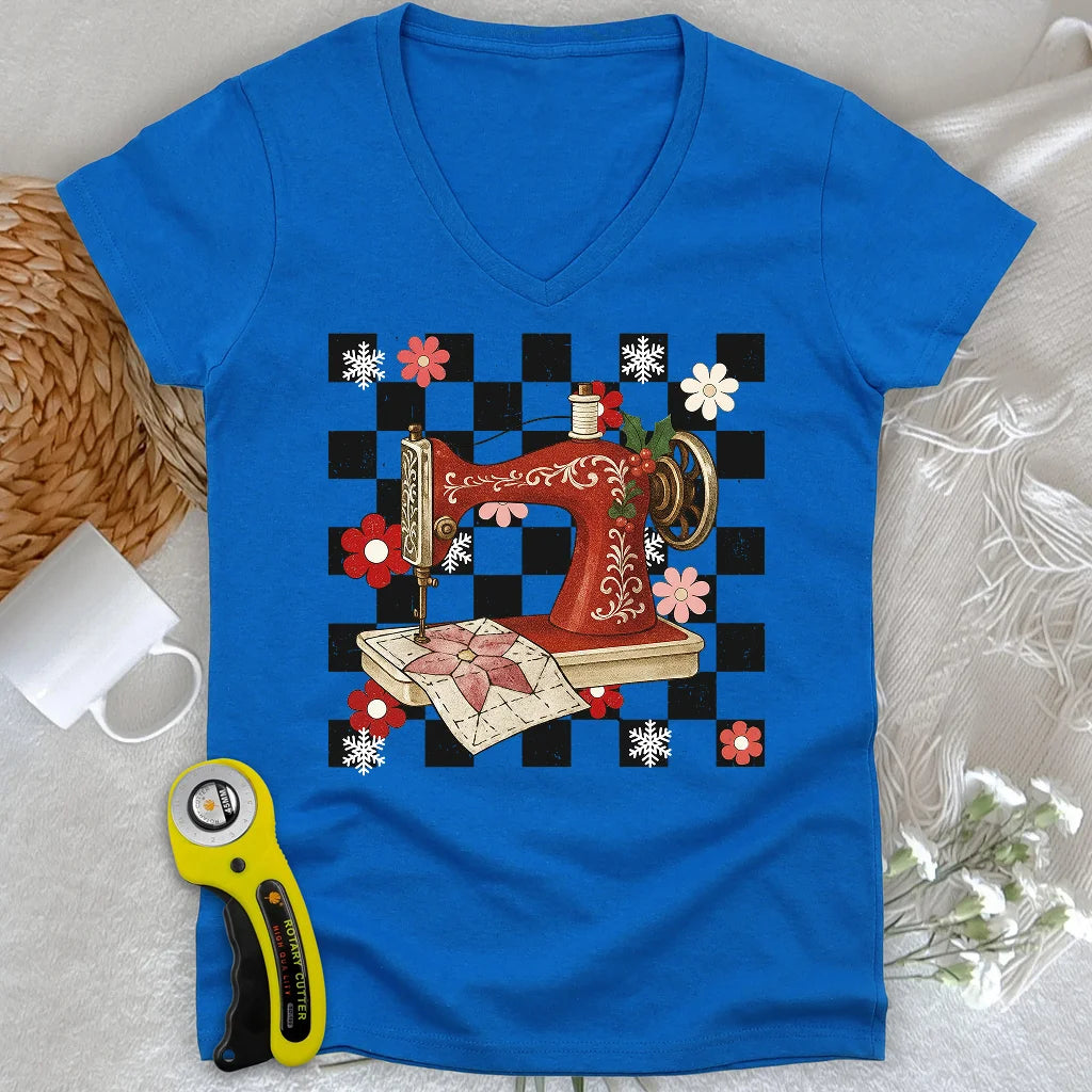 Holly Jolly Stitcher Lady Col en V