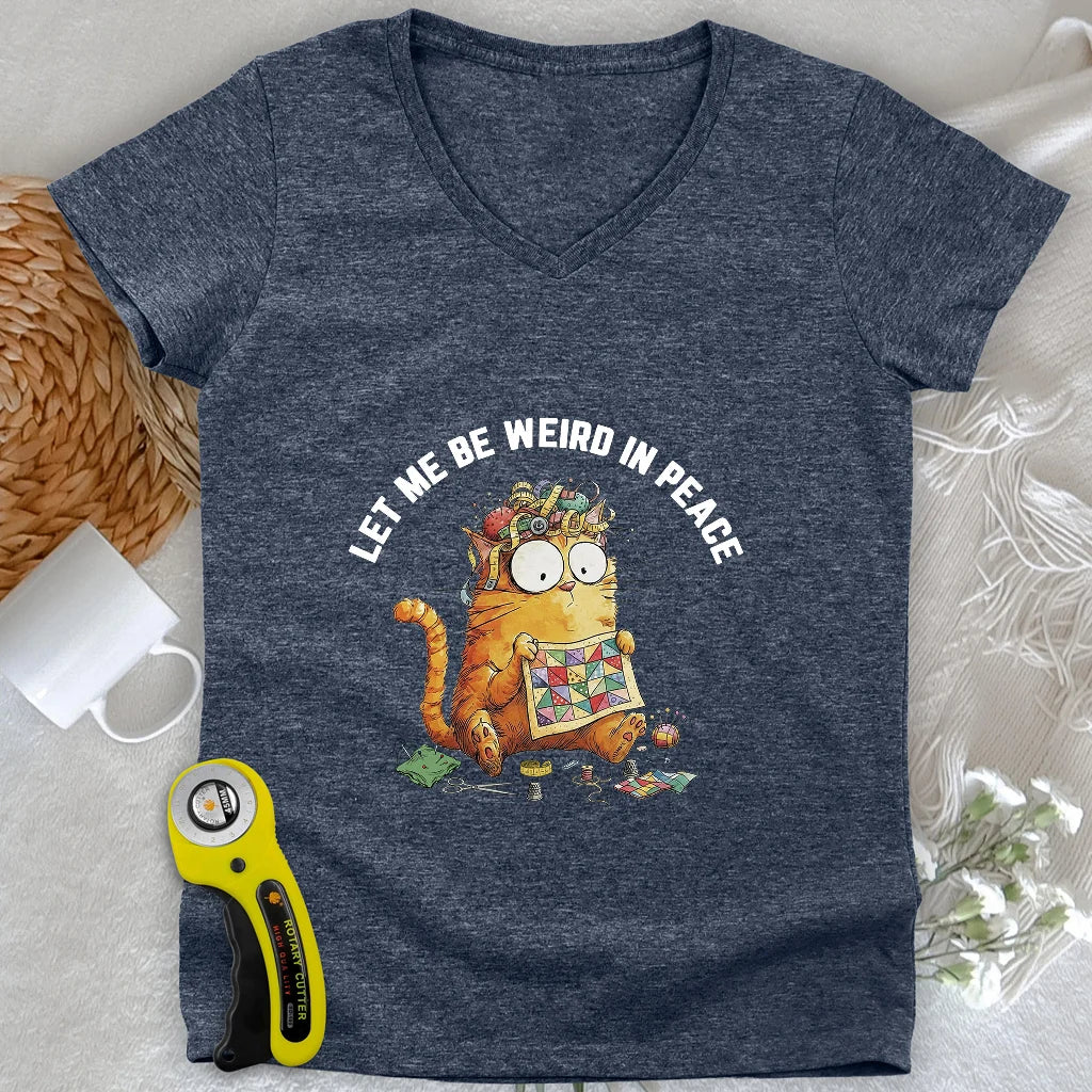 Be Weird Lady Col en V