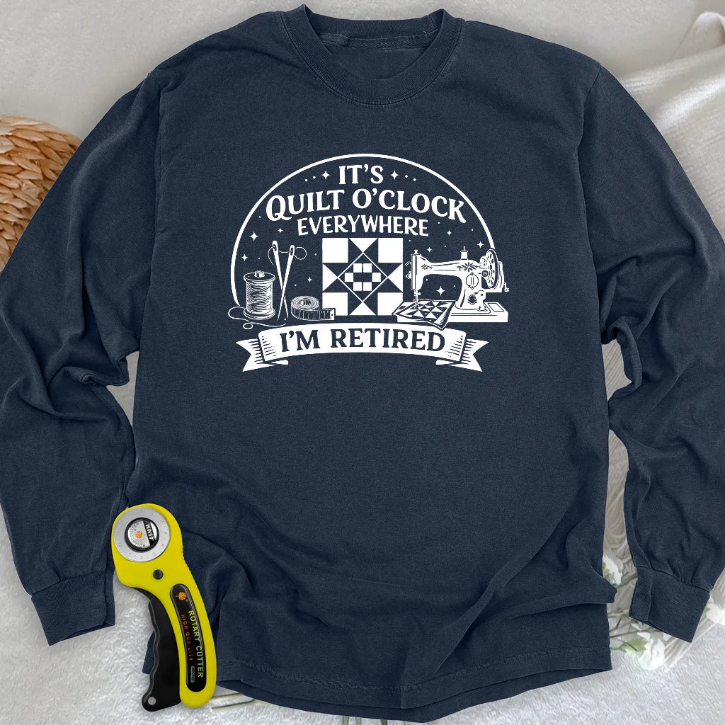 T-shirt à manches longues de matelassière à la retraite