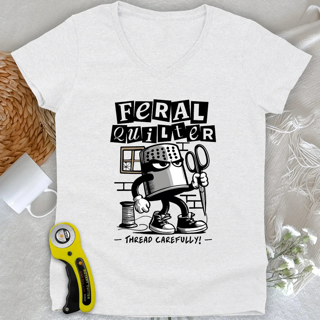 Feral Quilter Lady Col en V