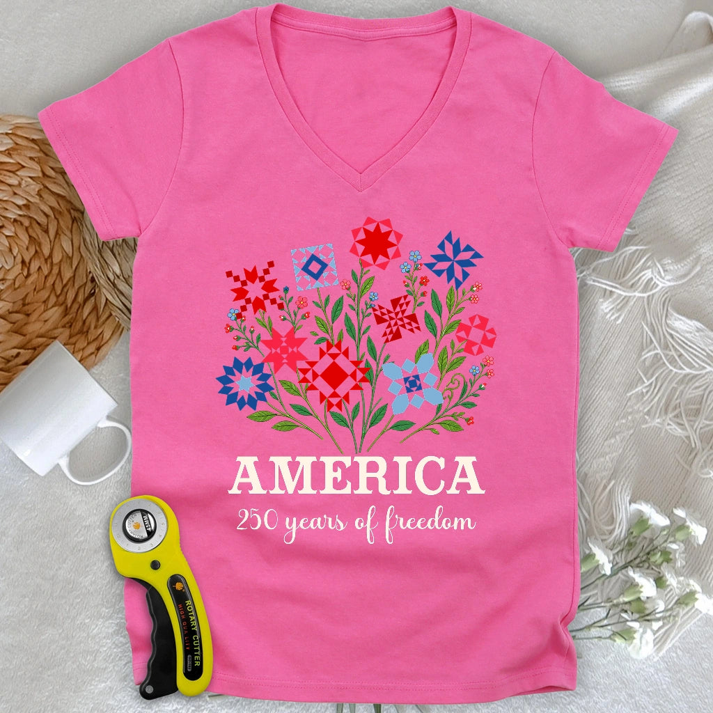 Americana Quilt Blooms Lady V-neck