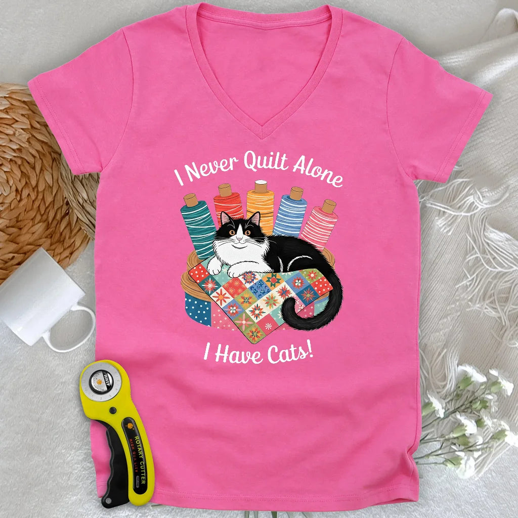 Quiet Companions Femme col en V