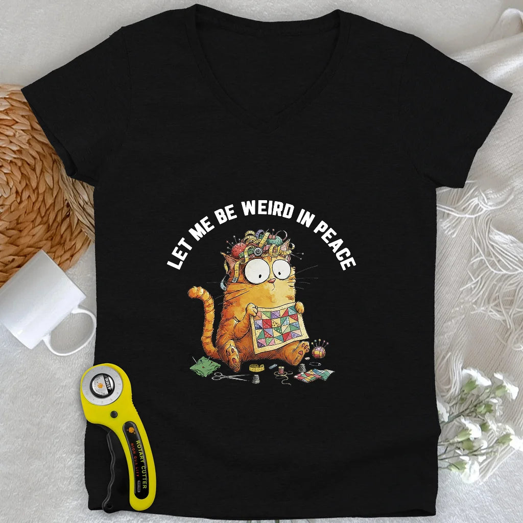 Be Weird Lady Col en V