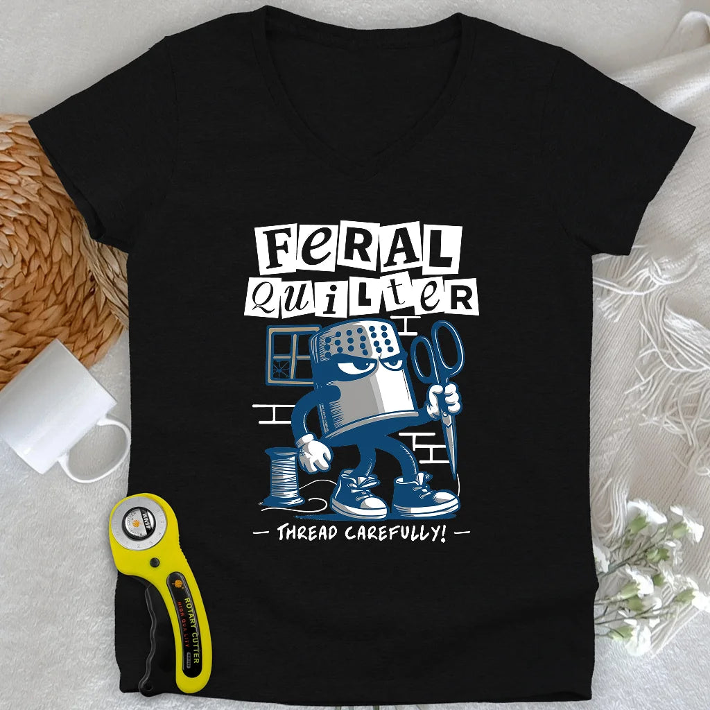 Feral Quilter Lady Col en V