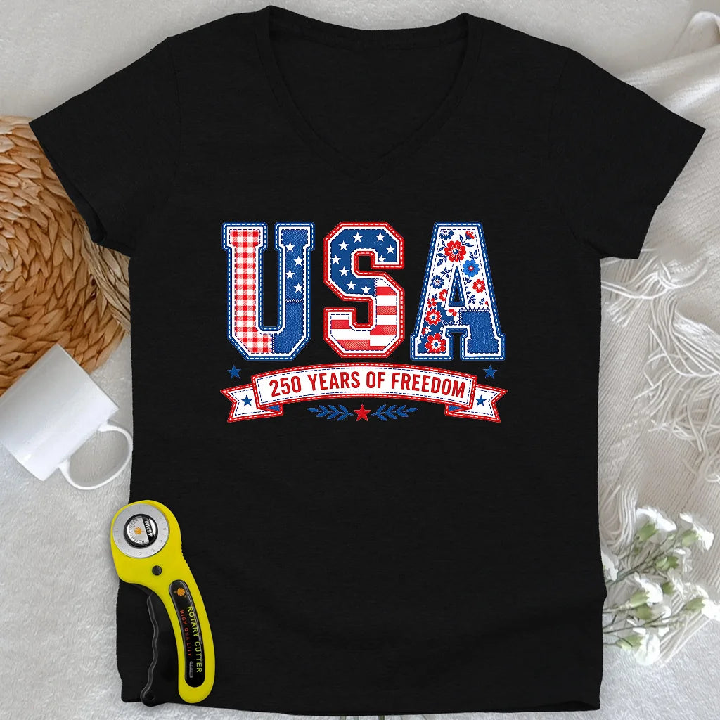 USA Patchwork Freedom Lady V-neck