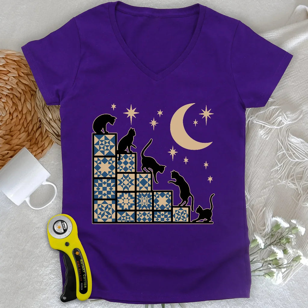 Climbing to the Moon Lady V-neck