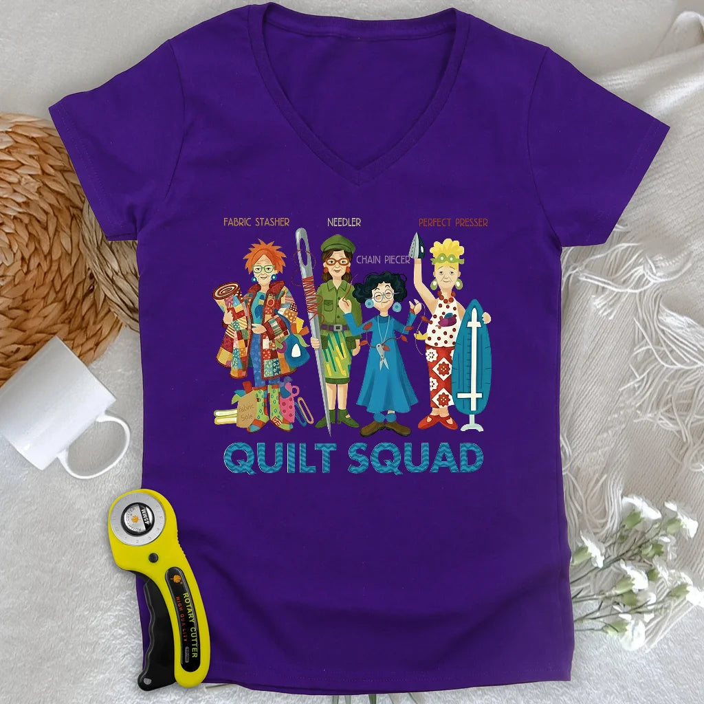 T-shirt col en V Lady Quilt Squad