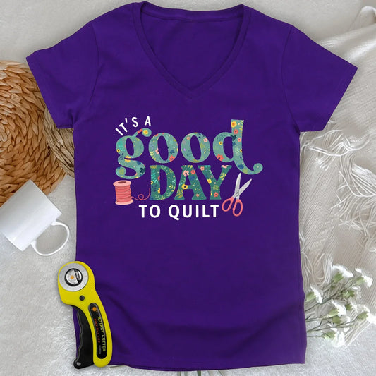 Quiltday Lady V-neck