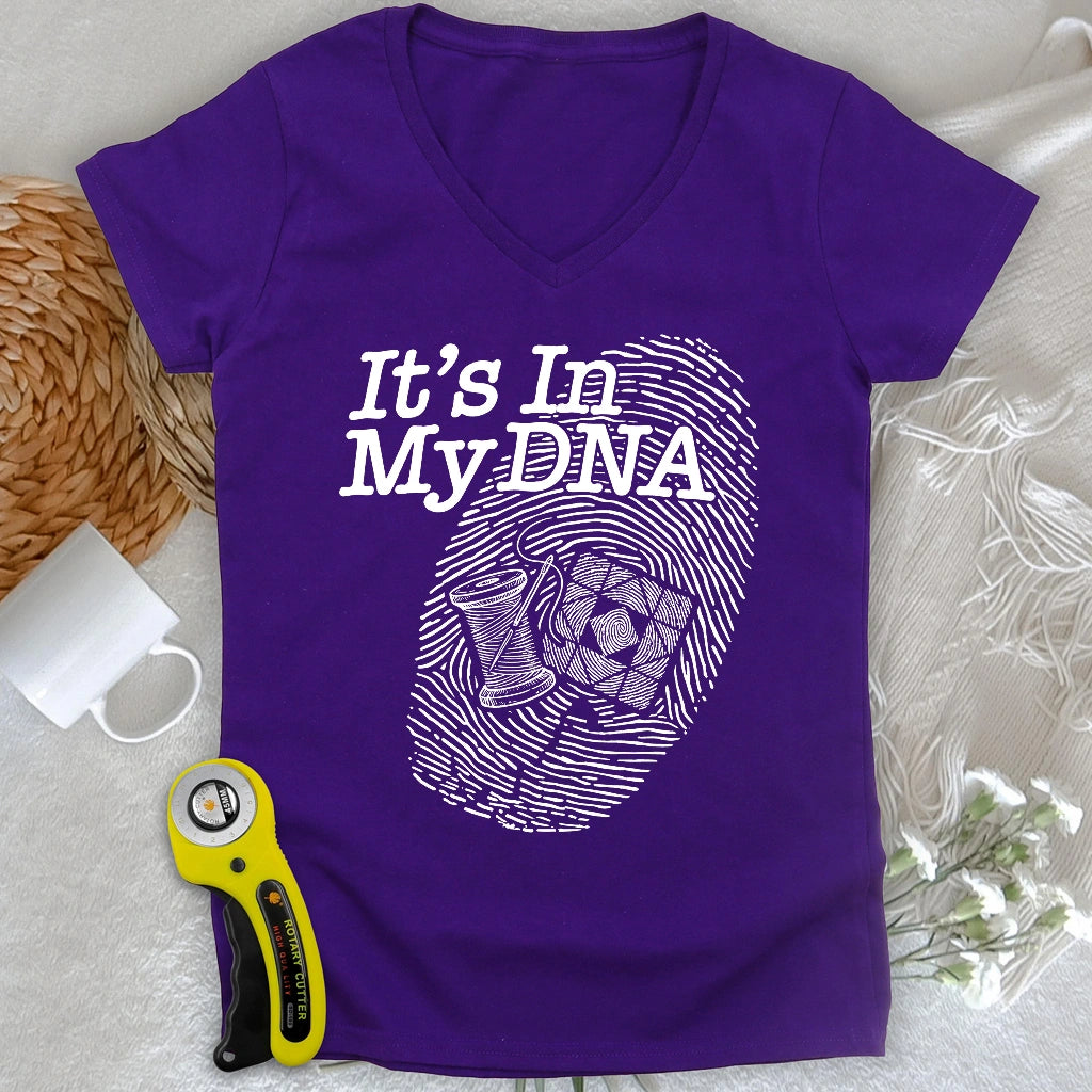 T-shirt col V Femme - Motifs ADN pour Quilteuses
