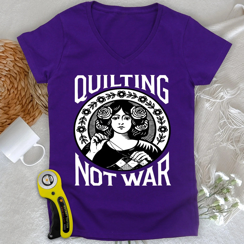 T-shirt col V Femme Matelassage Pas la Guerre