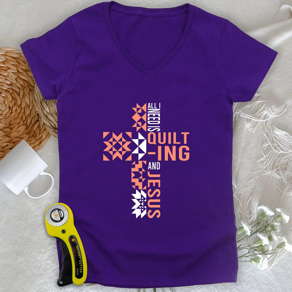 T-shirt col en V « Quilting et Jésus » pour femme