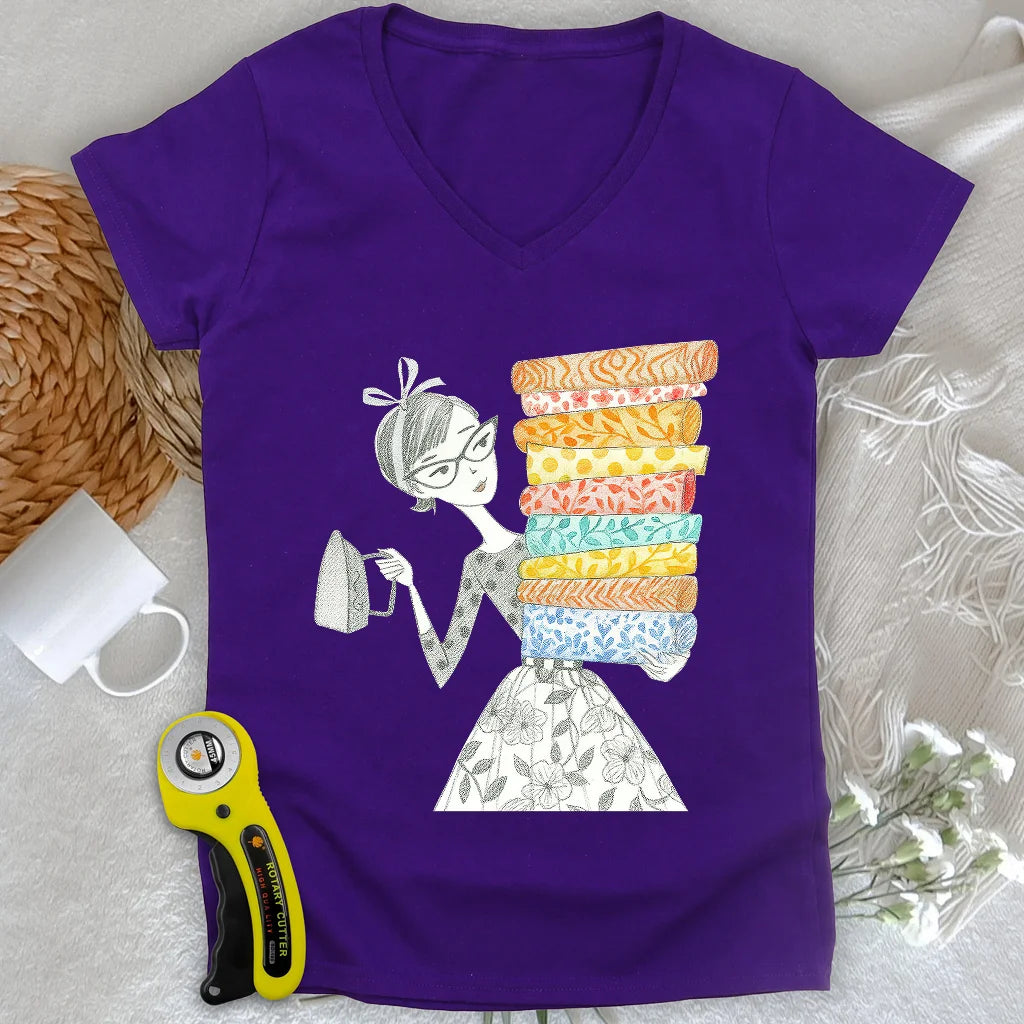 The Scissor Queen Lady V-neck