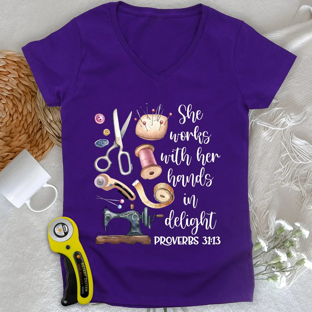 Work In Delight V-neck