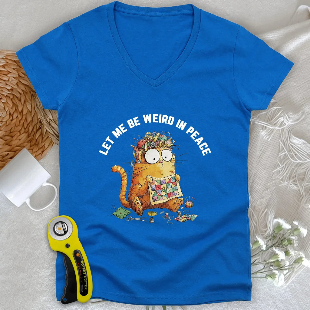 Be Weird Lady Col en V