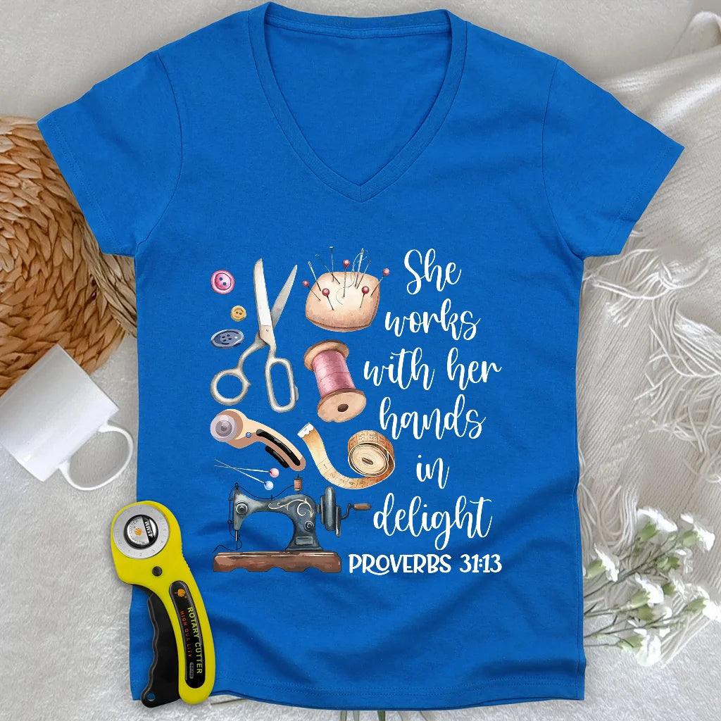 Work In Delight V-neck