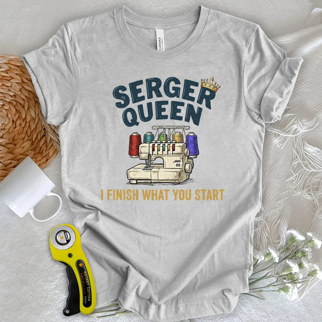 Serger Queen T-shirt