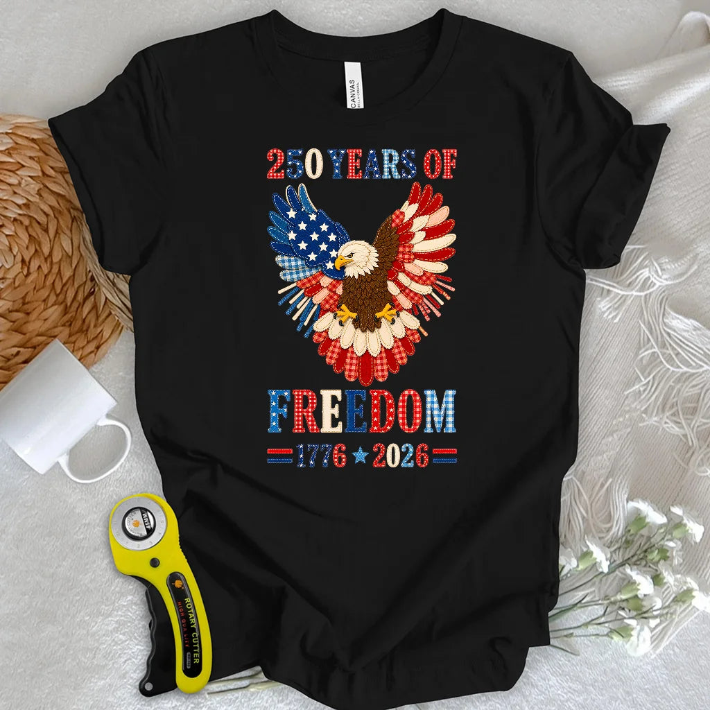 Appliqué Eagle T-Shirt
