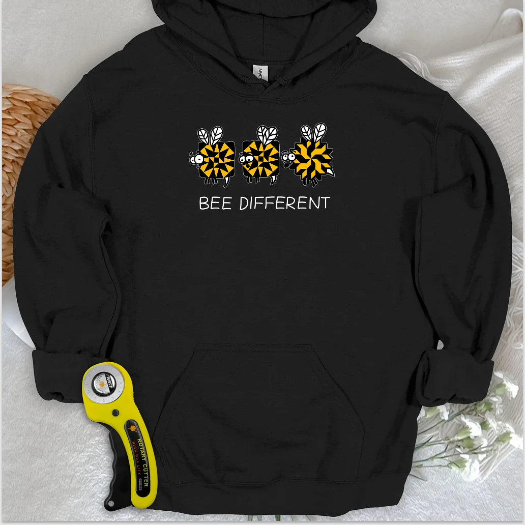 Sweat à capuche Bee Different