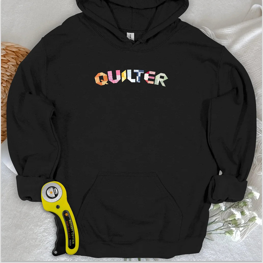 Der Quilter's Studio Sampler Hoodie