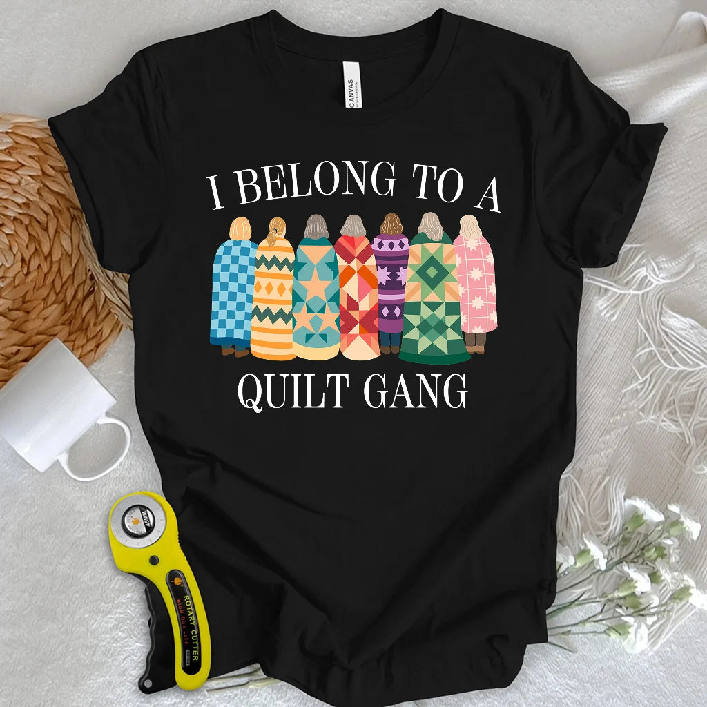 Gehört zur Quilt-Gang T-Shirt