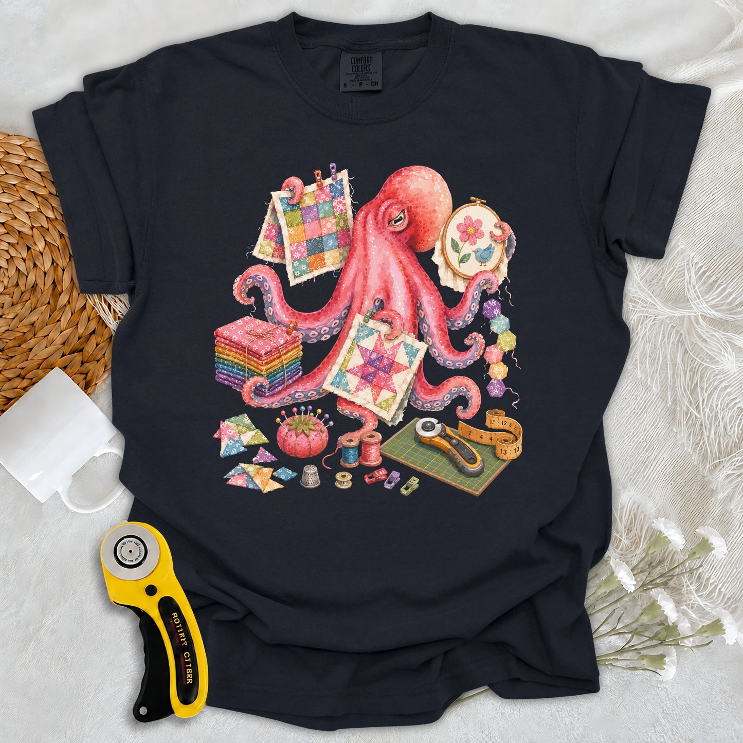 Comfort Colors Too Many Quilts, Not Enough Arms Lady T-shirt