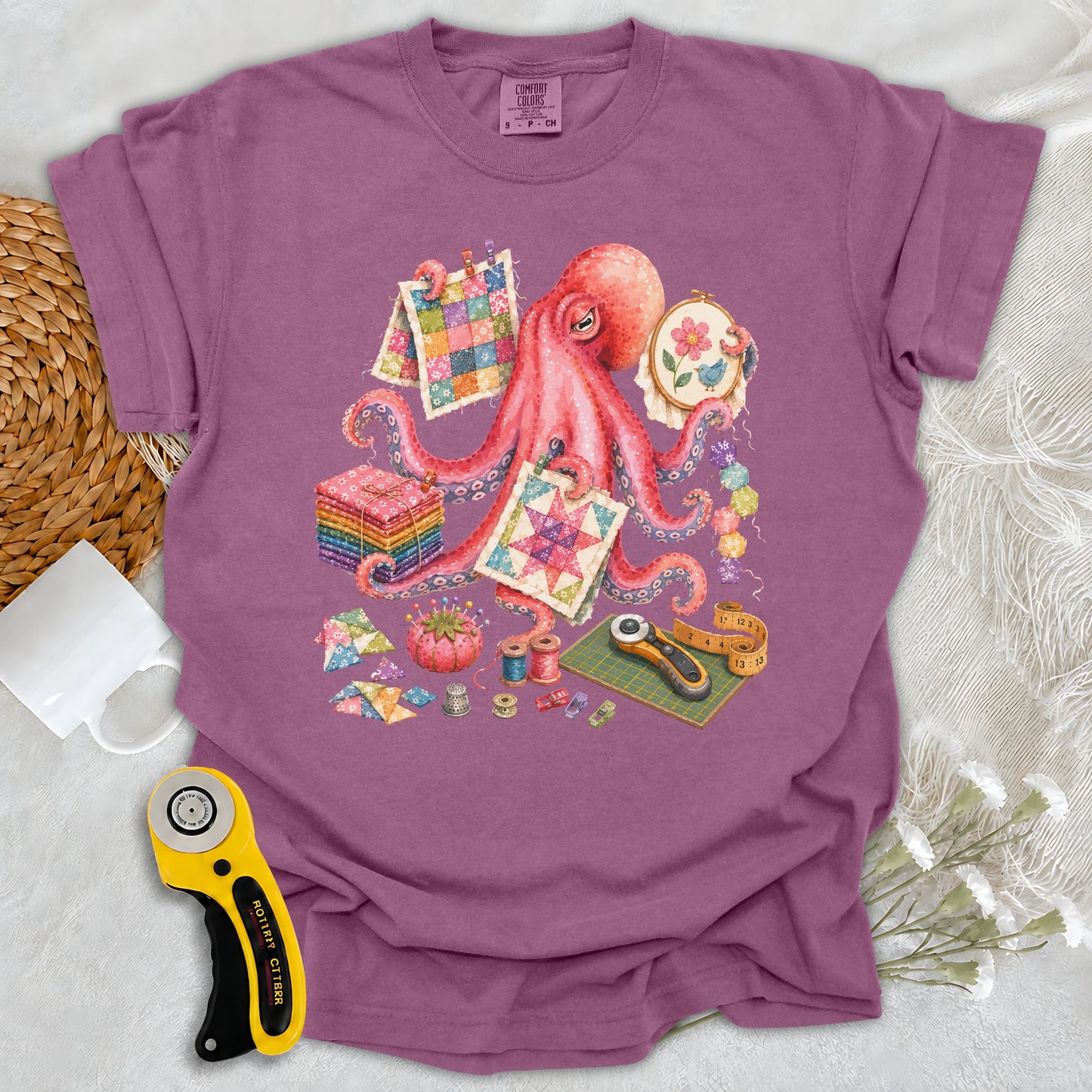 Comfort Colors Too Many Quilts, Not Enough Arms Lady T-shirt