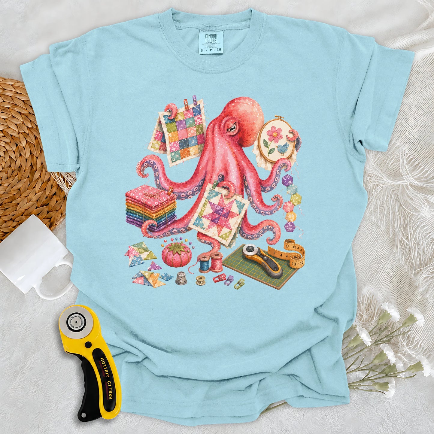 Comfort Colors Too Many Quilts, Not Enough Arms Lady T-shirt