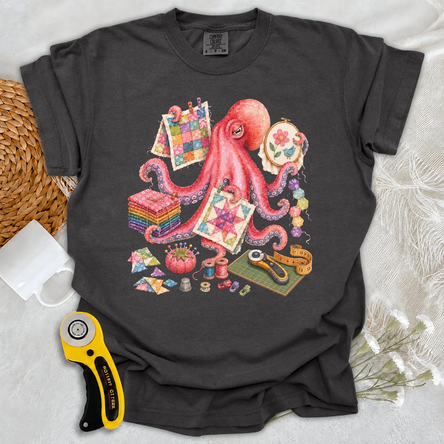Comfort Colors Too Many Quilts, Not Enough Arms Lady T-shirt