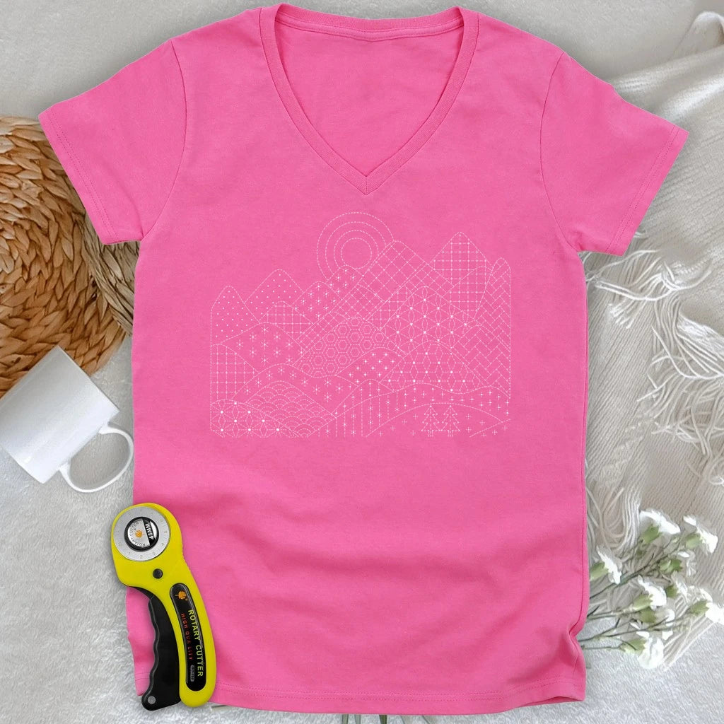 Sashiko Moutain Lady V-neck