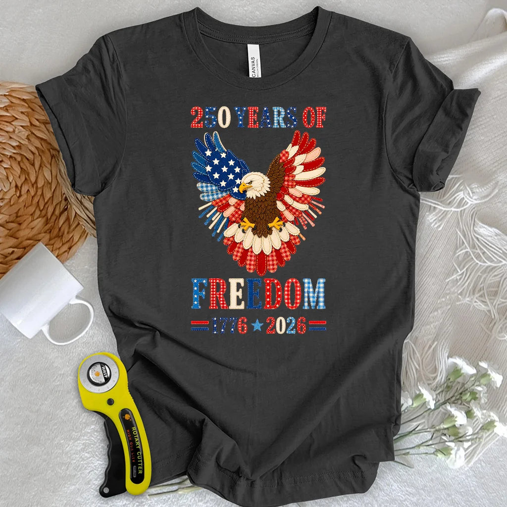 Appliqué Eagle T-Shirt
