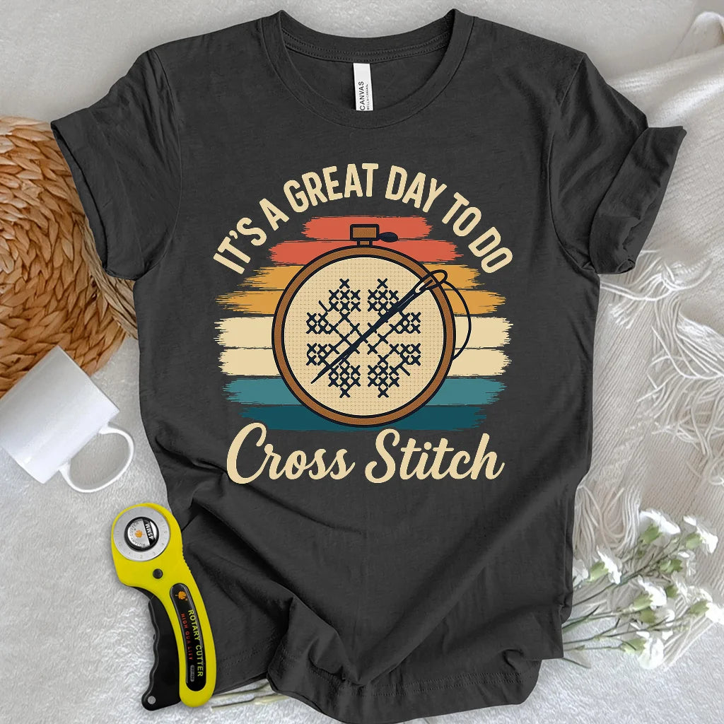 Ein super Tag, um ein T-Shirt zu besticken