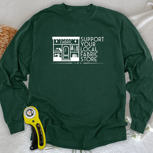 Langärmliges T-Shirt des lokalen Stoffladens