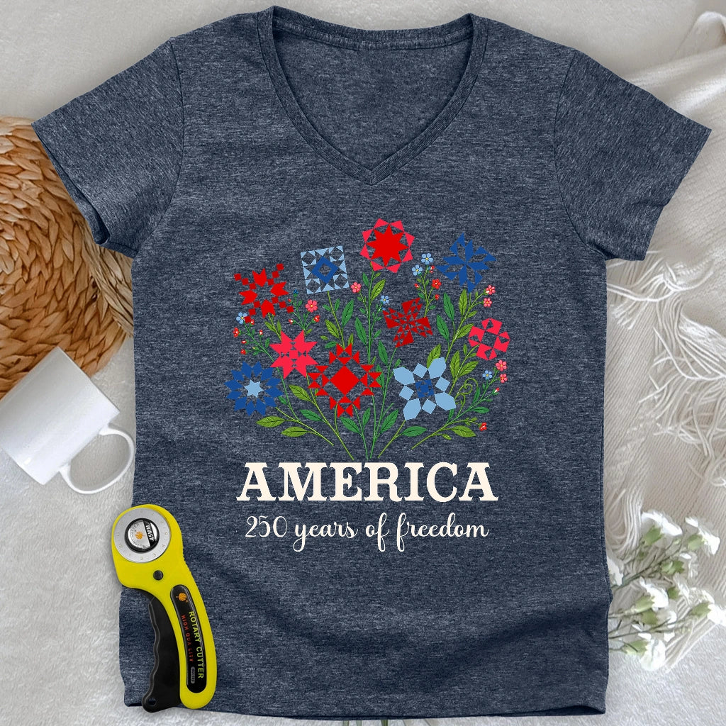 Americana Quilt Blooms Lady V-neck