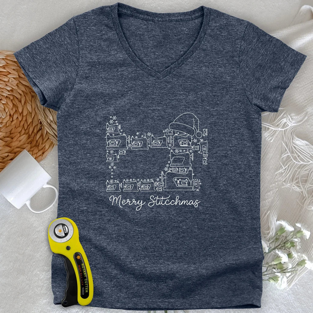 Haut col en V brodé « Merry Stitchmas » pour femme