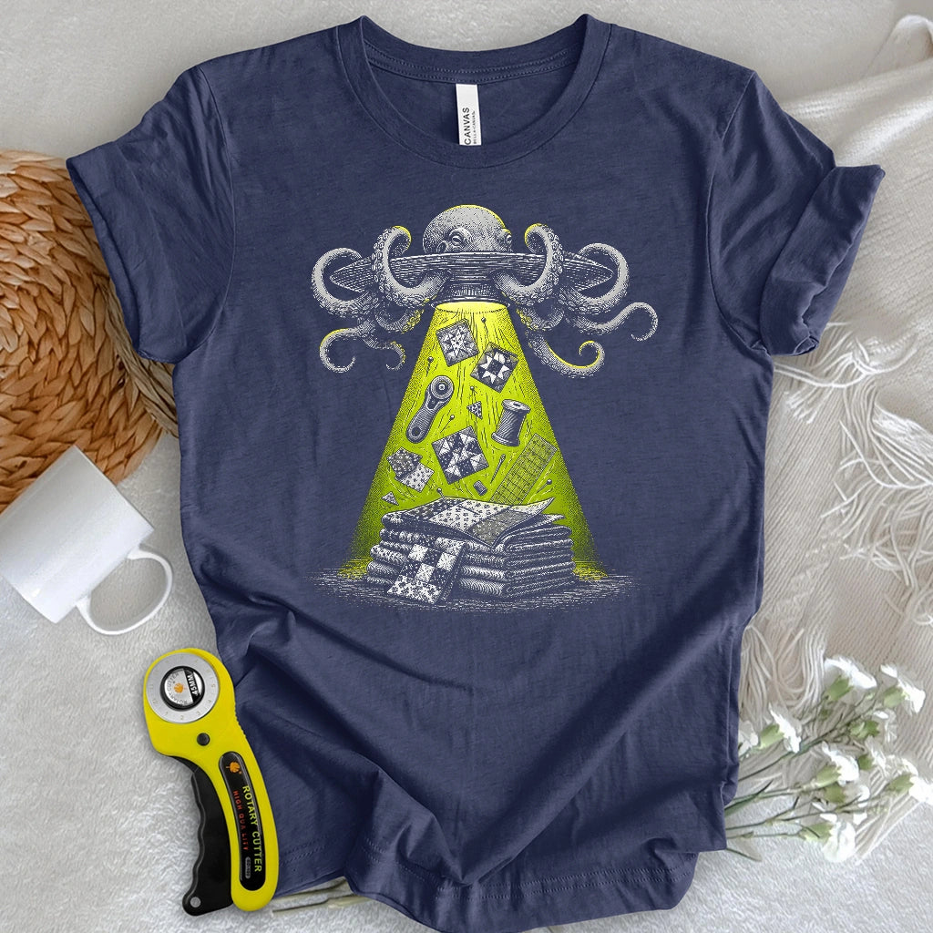 Octopus Abduction Quilts T-shirt