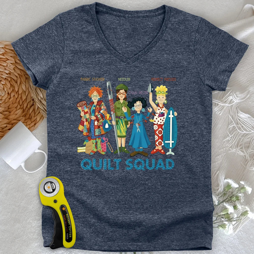 T-shirt col en V Lady Quilt Squad