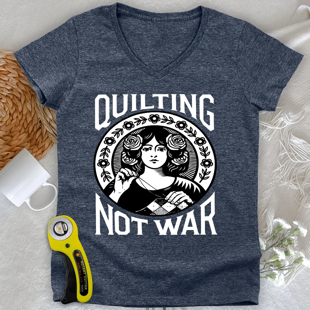 T-shirt col V Femme Matelassage Pas la Guerre