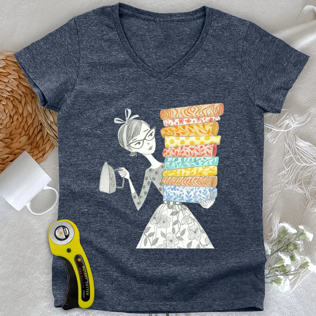 The Scissor Queen Lady V-neck
