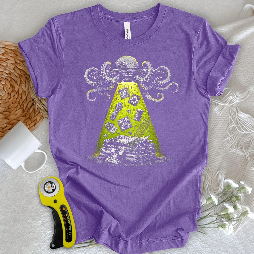Octopus Abduction Quilts T-shirt