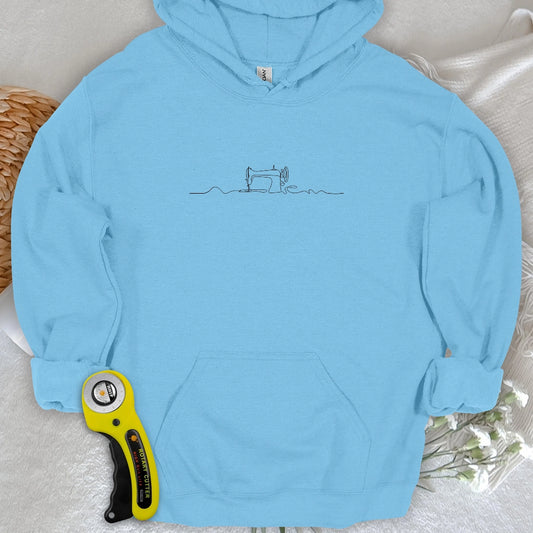 Minimalistischer Nähmaschinen-Hoodie