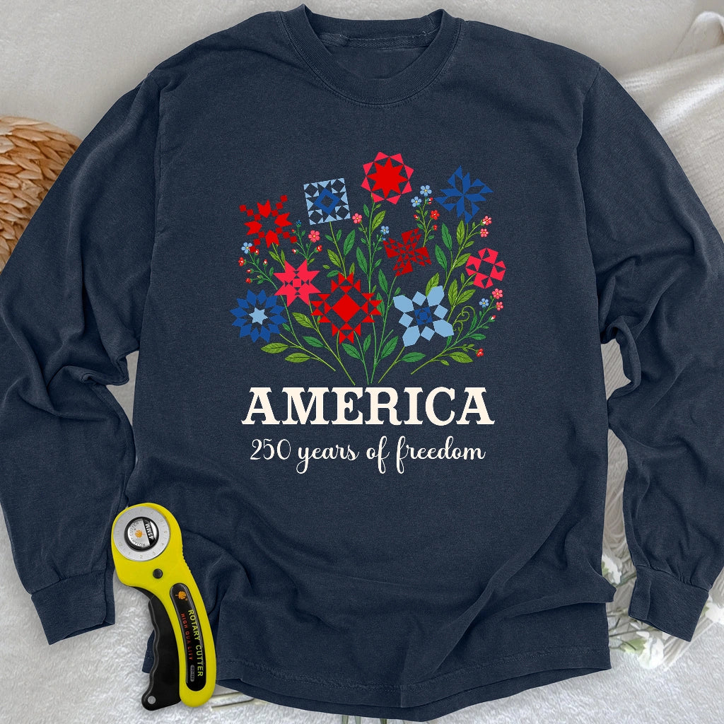 Americana Quilt Blooms Long Sleeve T-shirt