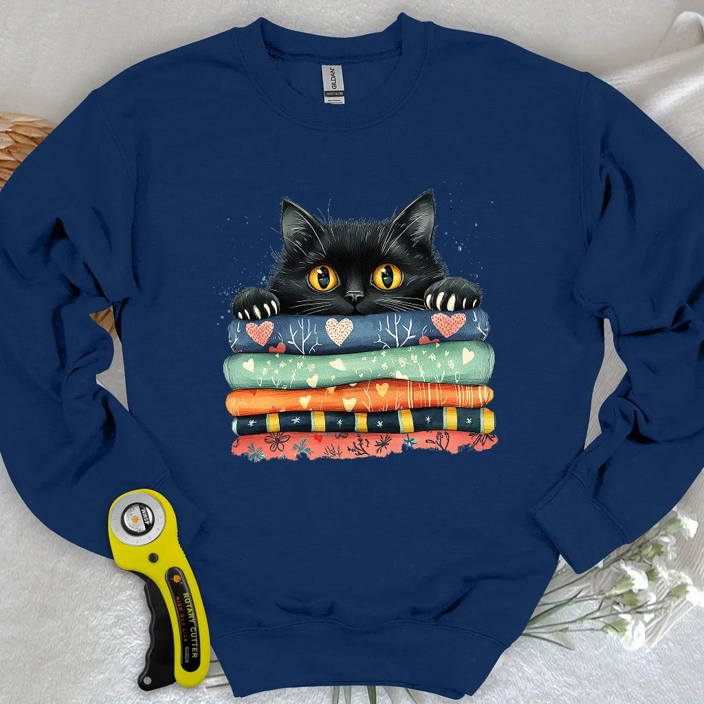 Katze auf dem Stoff-Sweatshirt