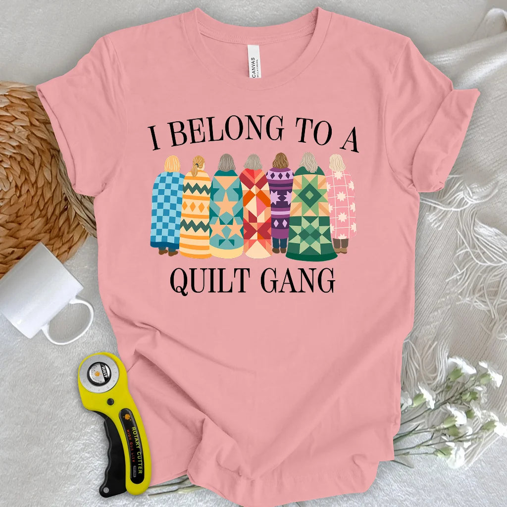 Gehört zur Quilt-Gang T-Shirt