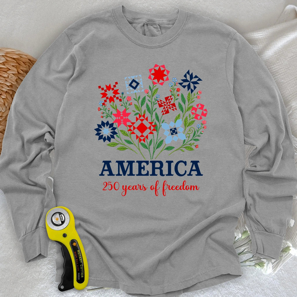 Americana Quilt Blooms Long Sleeve T-shirt
