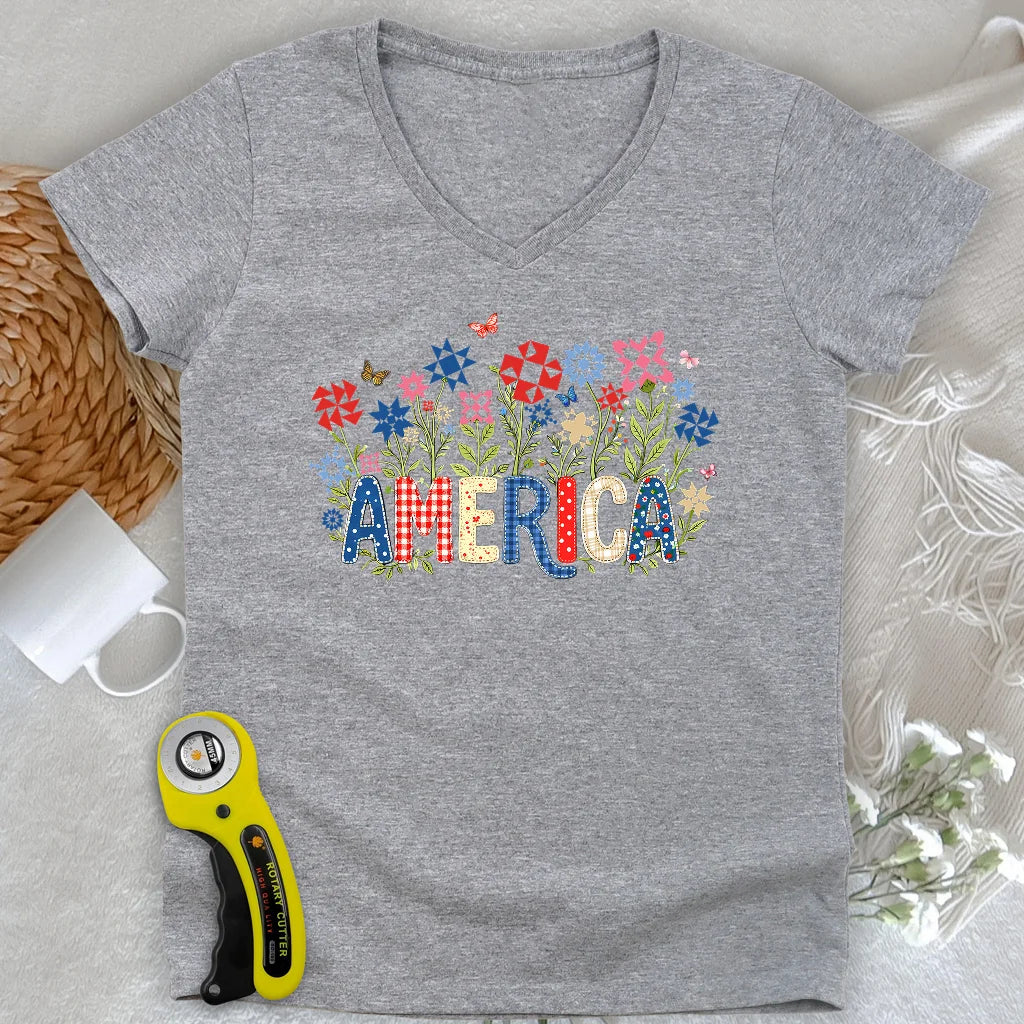 Appliqué America Lady V-neck