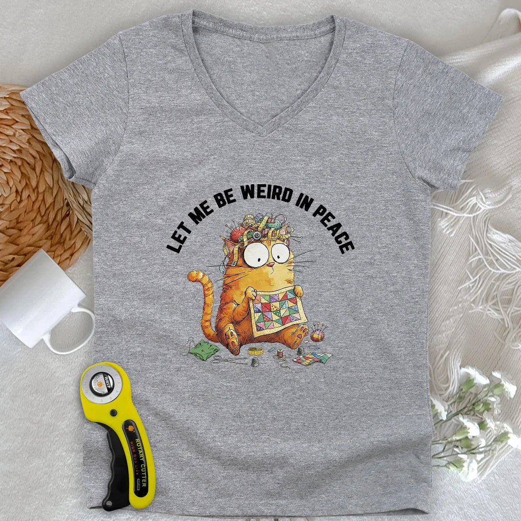 Be Weird Lady Col en V