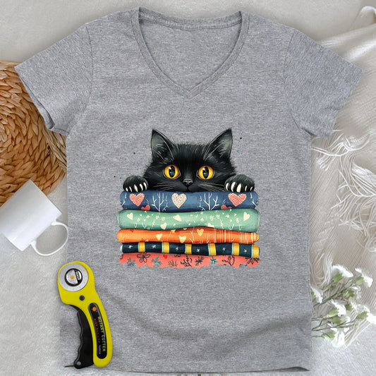 Cat on the fabric Lady V-neck